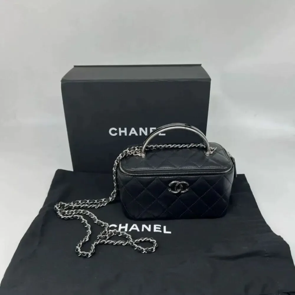 Chanel Women Pre-Loved Bag Very Good Condition